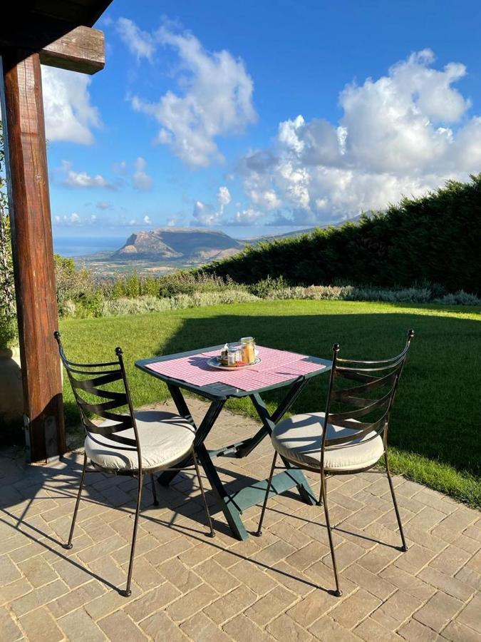 Villa Siciliana Con Piscina E Vista Panoramica Sul Mare Borgetto Eksteriør billede