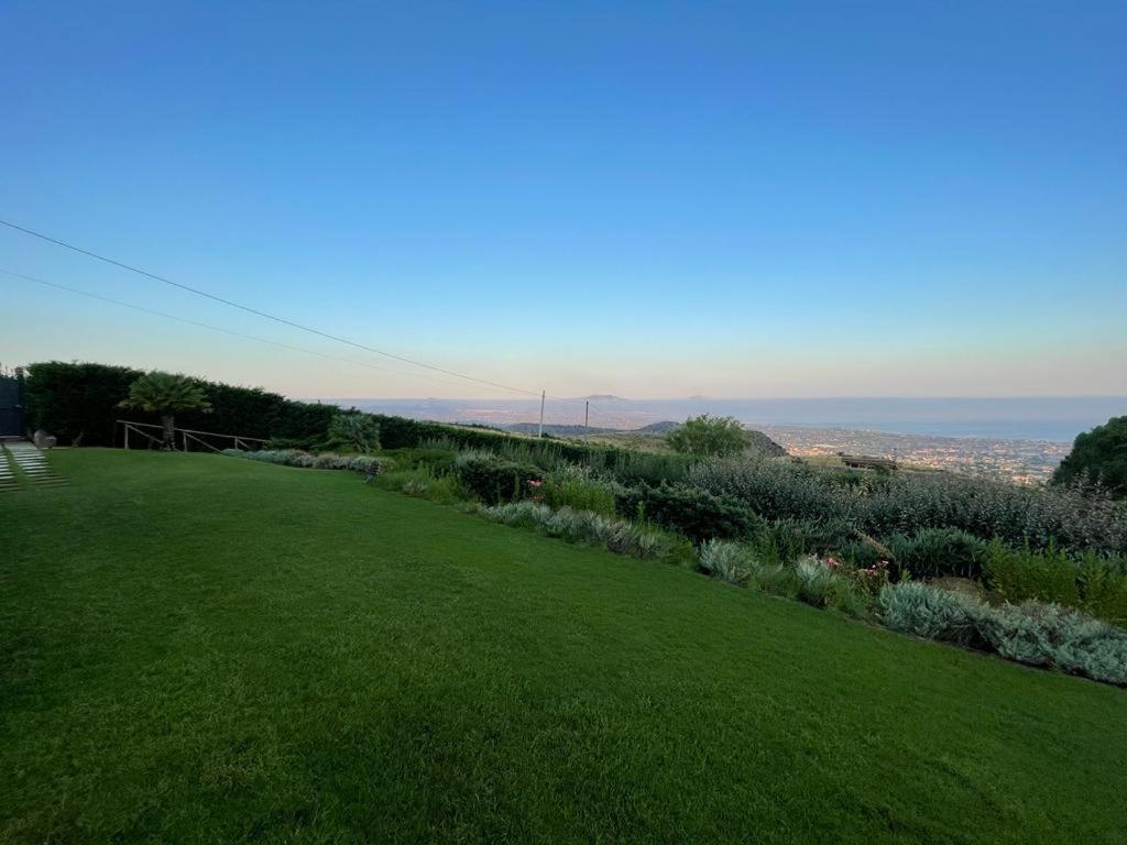 Villa Siciliana Con Piscina E Vista Panoramica Sul Mare Borgetto Eksteriør billede