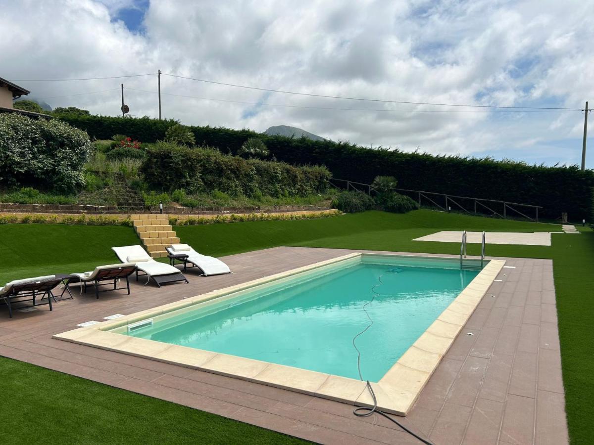 Villa Siciliana Con Piscina E Vista Panoramica Sul Mare Borgetto Eksteriør billede
