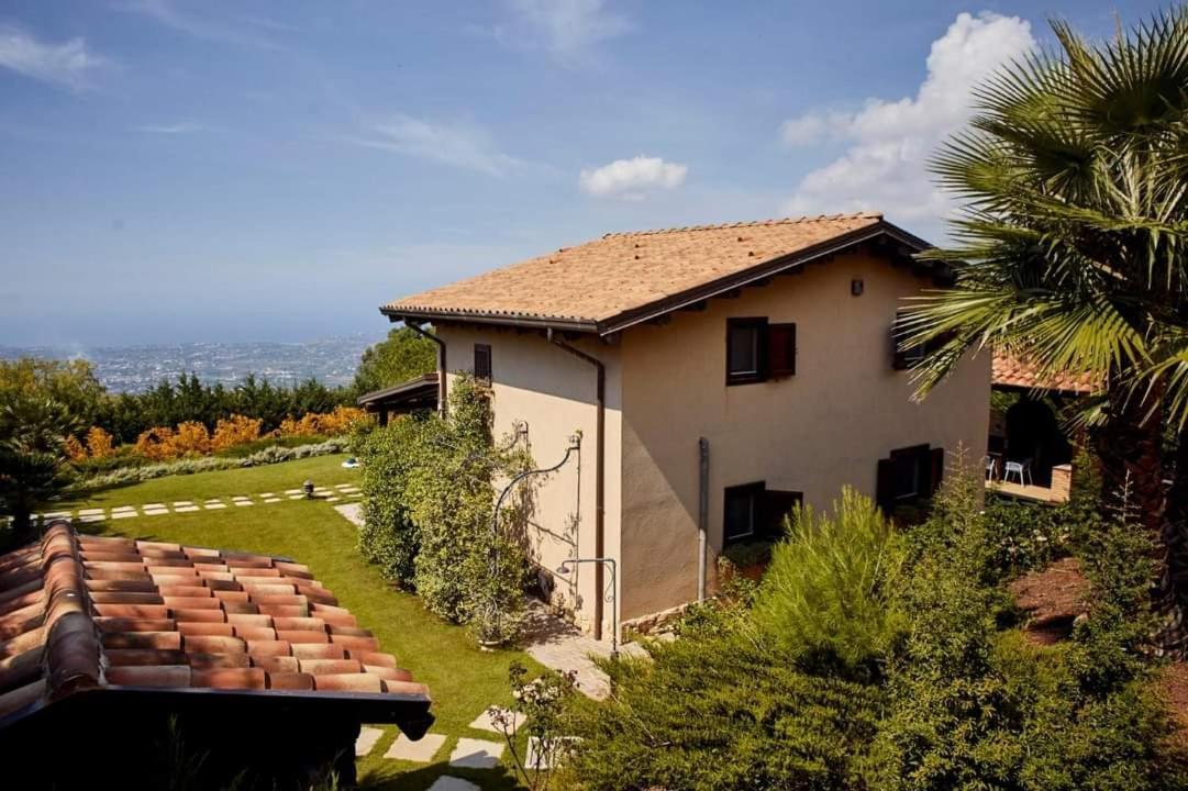 Villa Siciliana Con Piscina E Vista Panoramica Sul Mare Borgetto Eksteriør billede