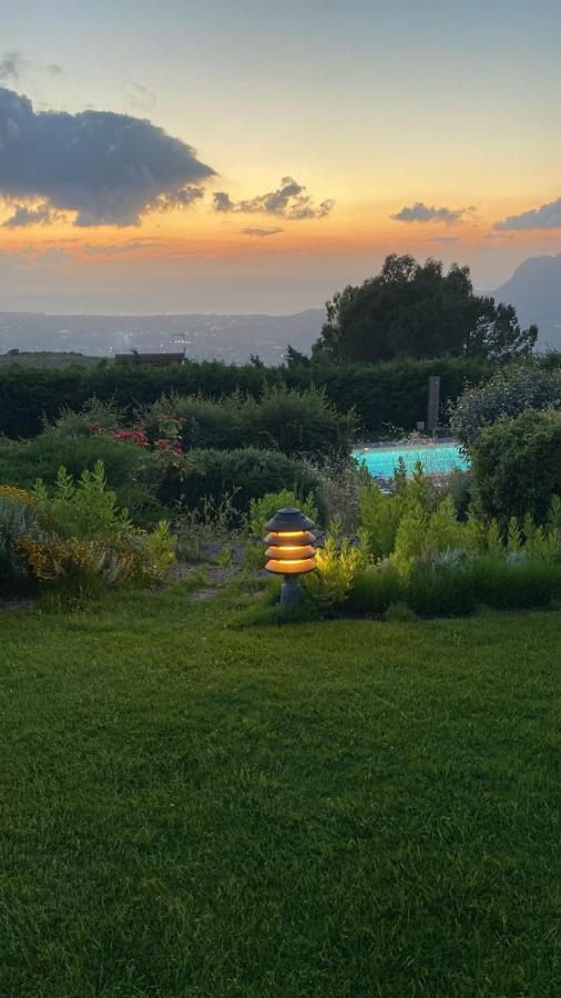 Villa Siciliana Con Piscina E Vista Panoramica Sul Mare Borgetto Eksteriør billede
