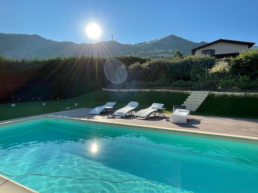Villa Siciliana Con Piscina E Vista Panoramica Sul Mare Borgetto Eksteriør billede