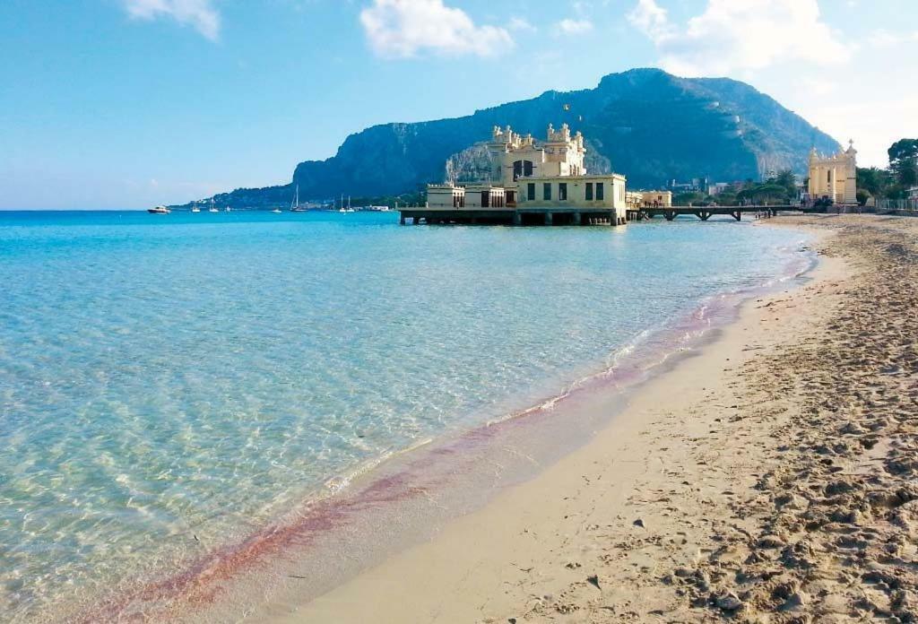 Villa Siciliana Con Piscina E Vista Panoramica Sul Mare Borgetto Eksteriør billede